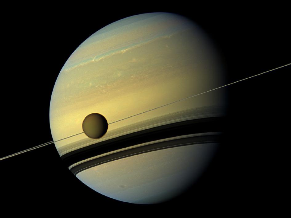 colorful_colossi_nasa_0812_nyreblog_com_.jpg