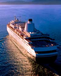 cruise_cdc_photo2_0511_nyreblog_com_.jpg