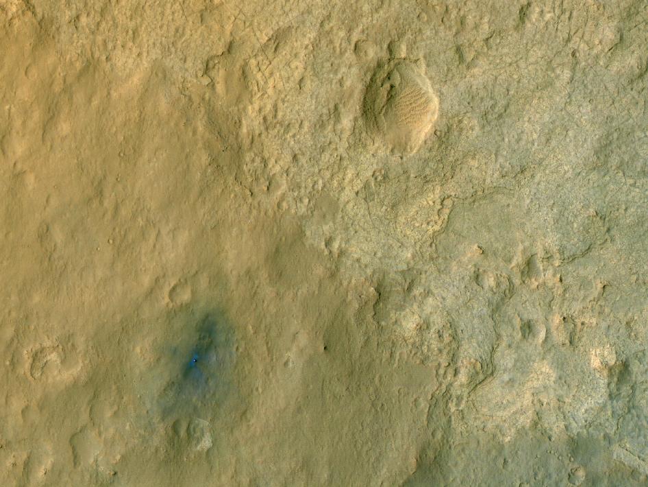 curiosity_exaggerated_color_photo_nasa_0812_nyreblog_com_.jpg