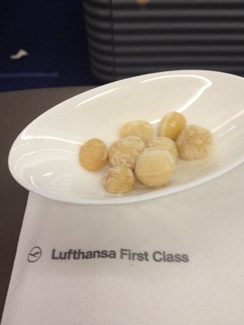 first_class_nuts_lufthansa_all_rights_reserved_lucas_ferrara_nyreblog_com_.jpg