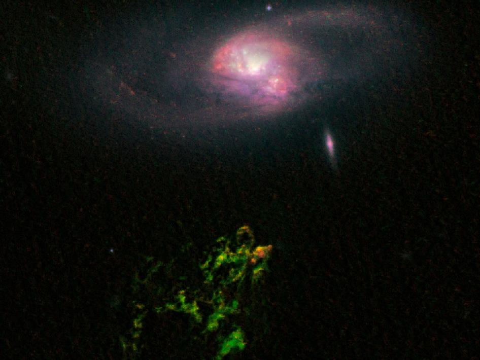 green_blob_nasa_photo_2011_nyreblog_com_.jpg