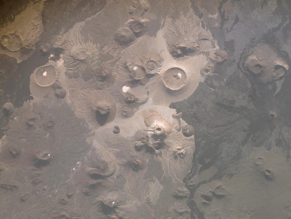 harrat_khaybar_photo_nasa_2010_nyreblog_com_.jpg
