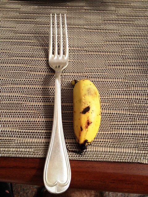 look_at_the_size_of_my_banana_070512.jpg