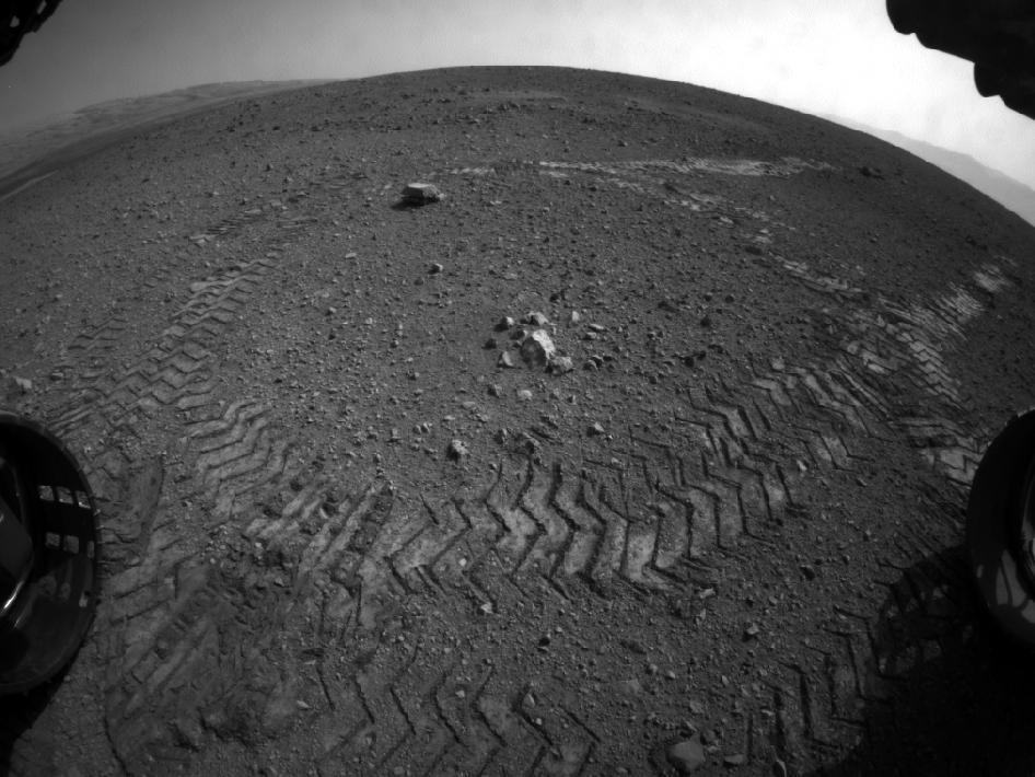 mars_curiosity_082212_nasa_photo_nyreblog_com_.jpg