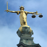 old_bailey_finial_justice_photo_nyreblog_com_.jpg