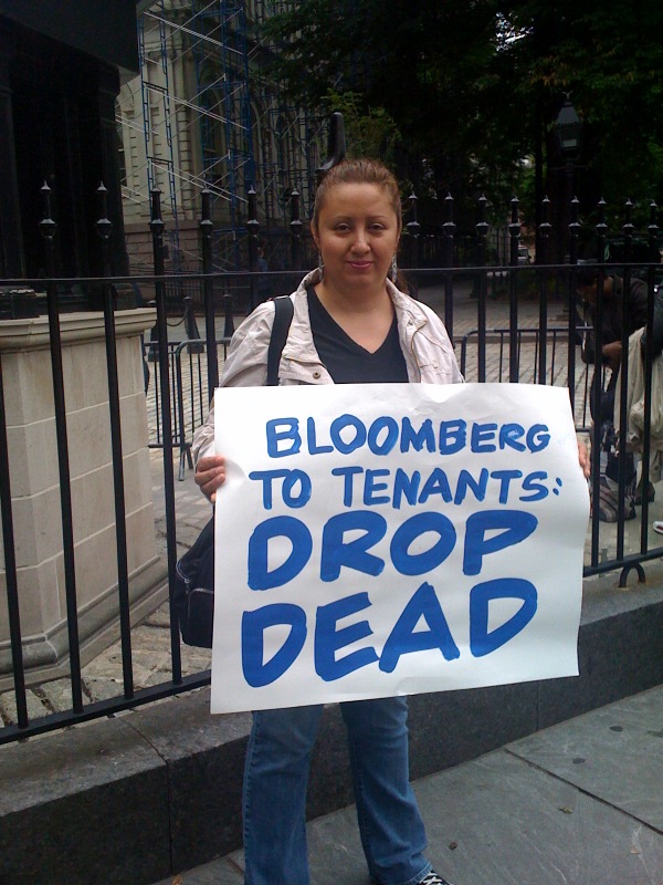 photo_tenant_city_hall_drop_dead_0609_nyreblog_com_.jpg