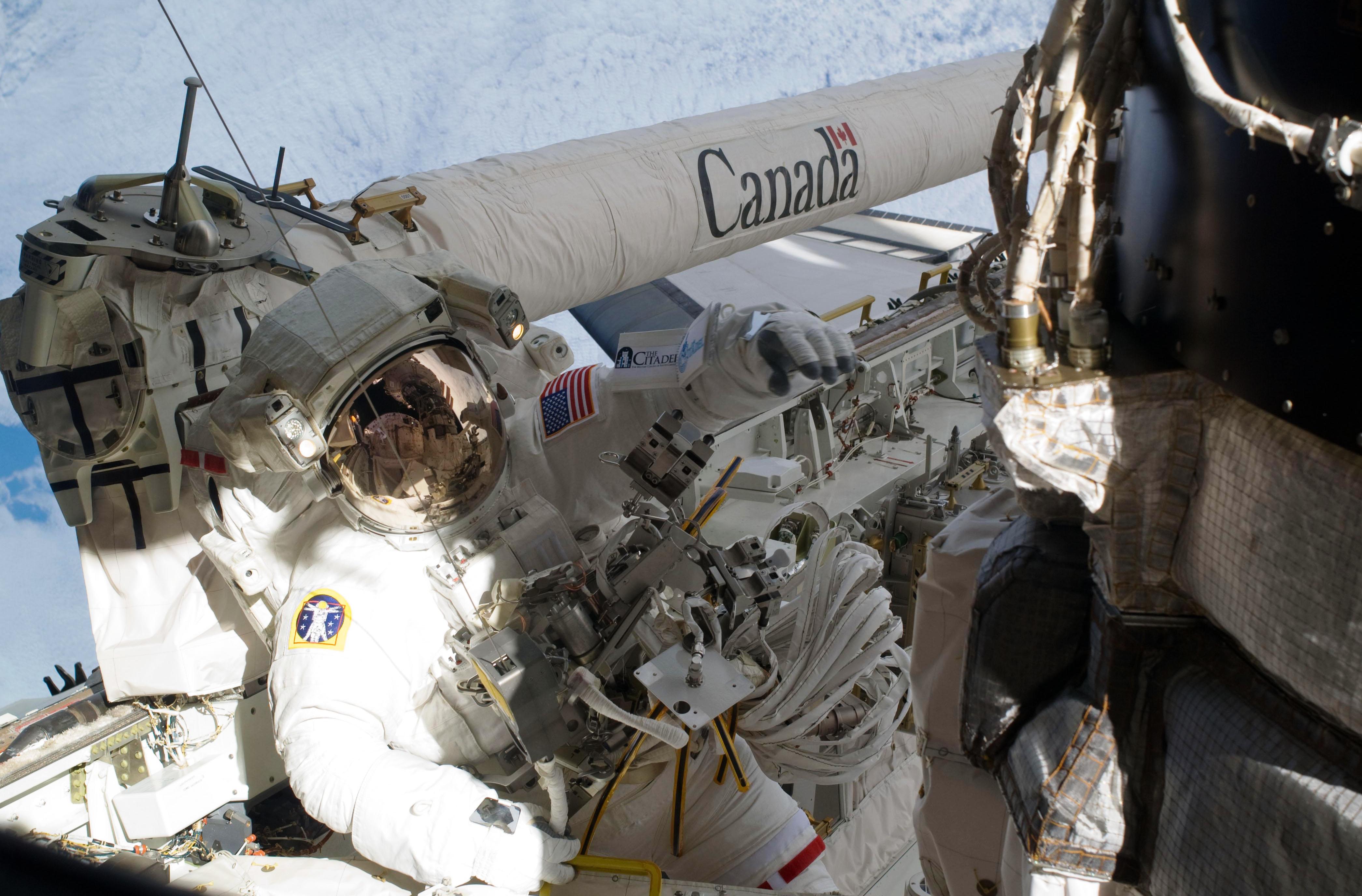 randy_bresnik_nasa_photo_nyreblog_com_.jpg