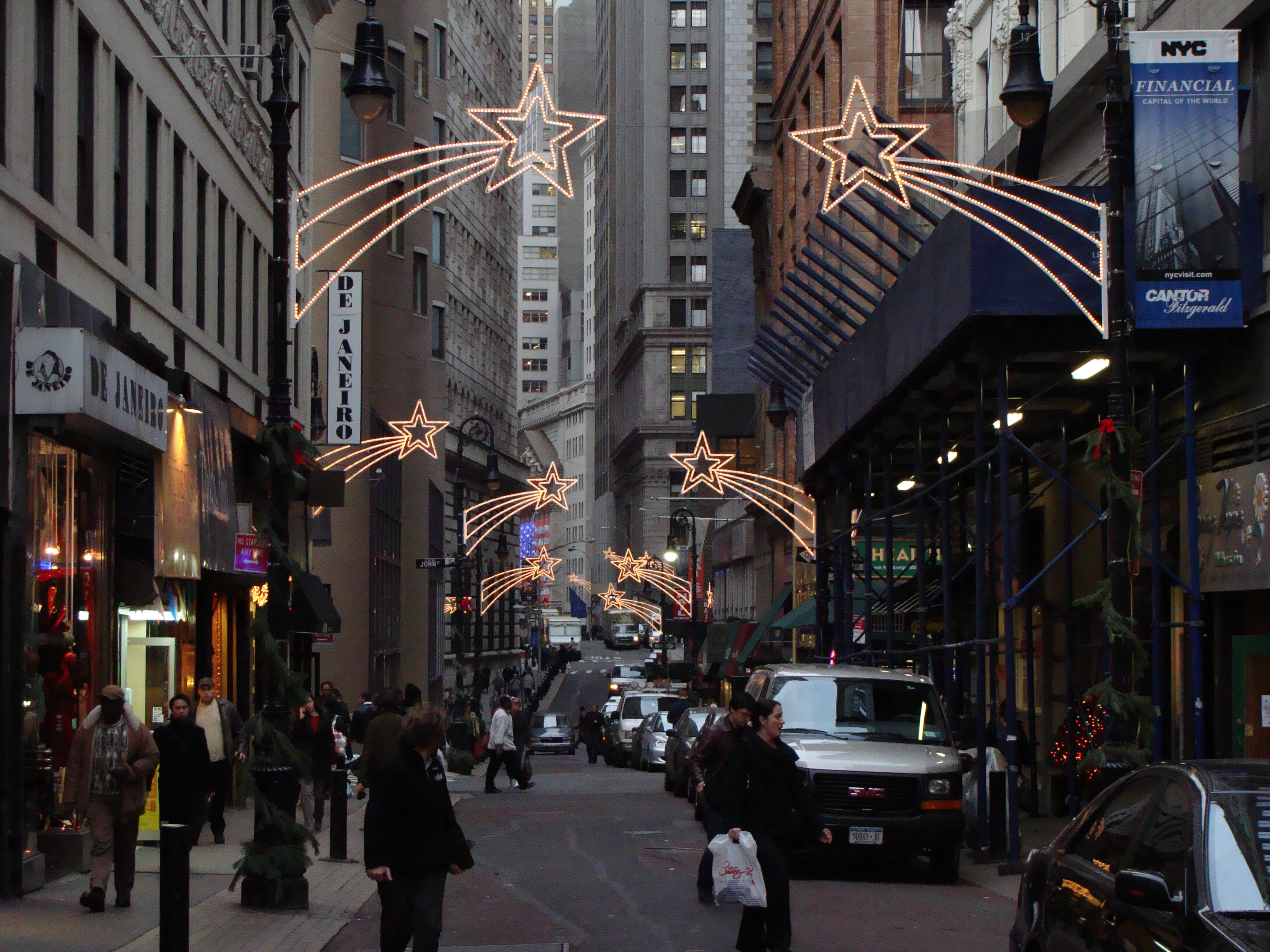 stars_2011_downtown_alliance_nyreblog_com_.jpg