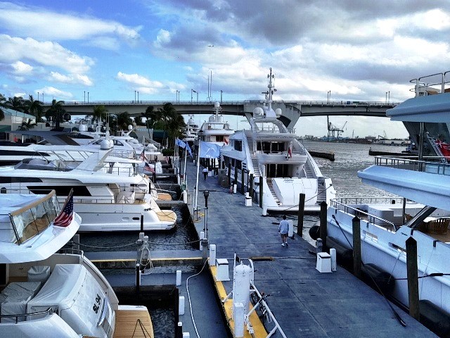 yachts_pick_a.jpg